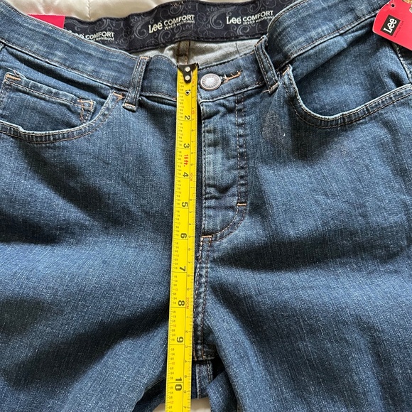 Lee Comfort Fit Barely Bootcut Size 10 M Women's Jeans NWT - Picture 7 of 13